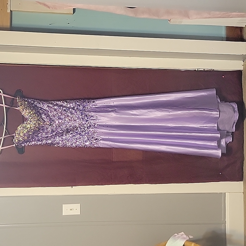 Formal dress size 4